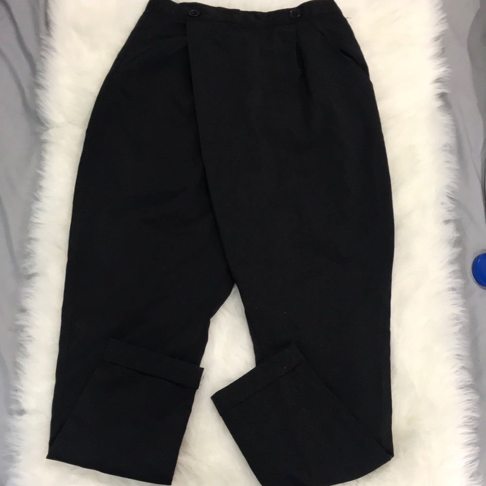 Azbro pants size small
